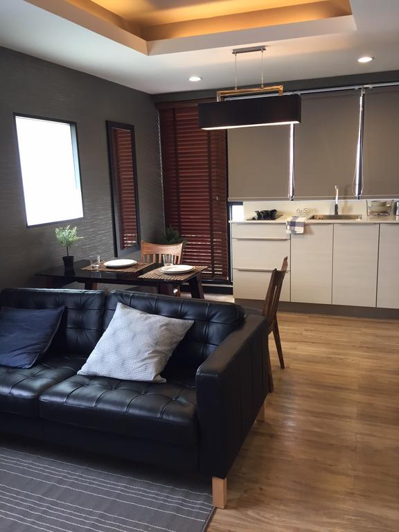S Bloc Saladaeng Bed & Breakfast Bangkok Luaran gambar