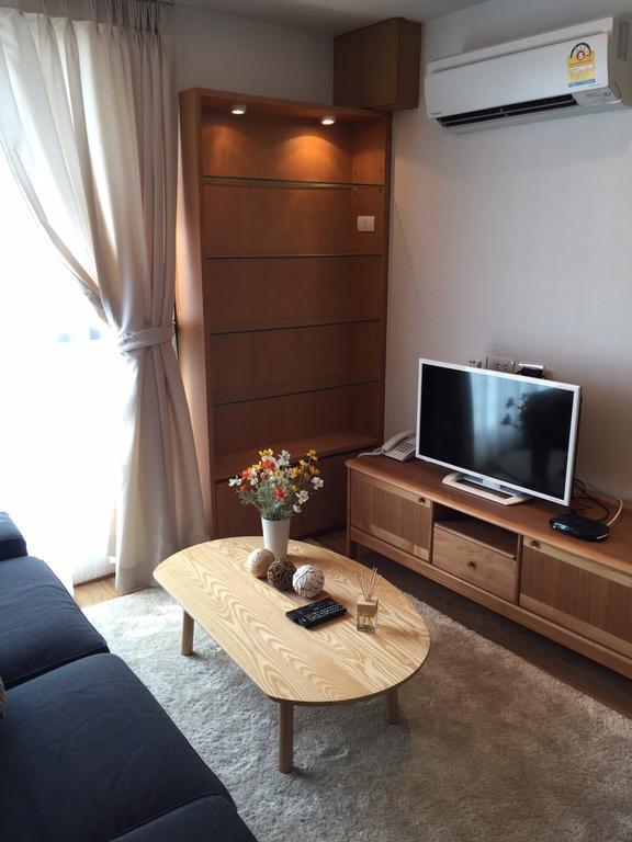 S Bloc Saladaeng Bed & Breakfast Bangkok Luaran gambar