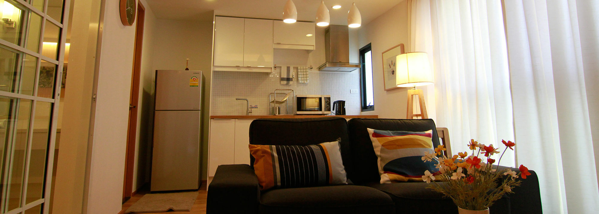 S Bloc Saladaeng Bed & Breakfast Bangkok Luaran gambar