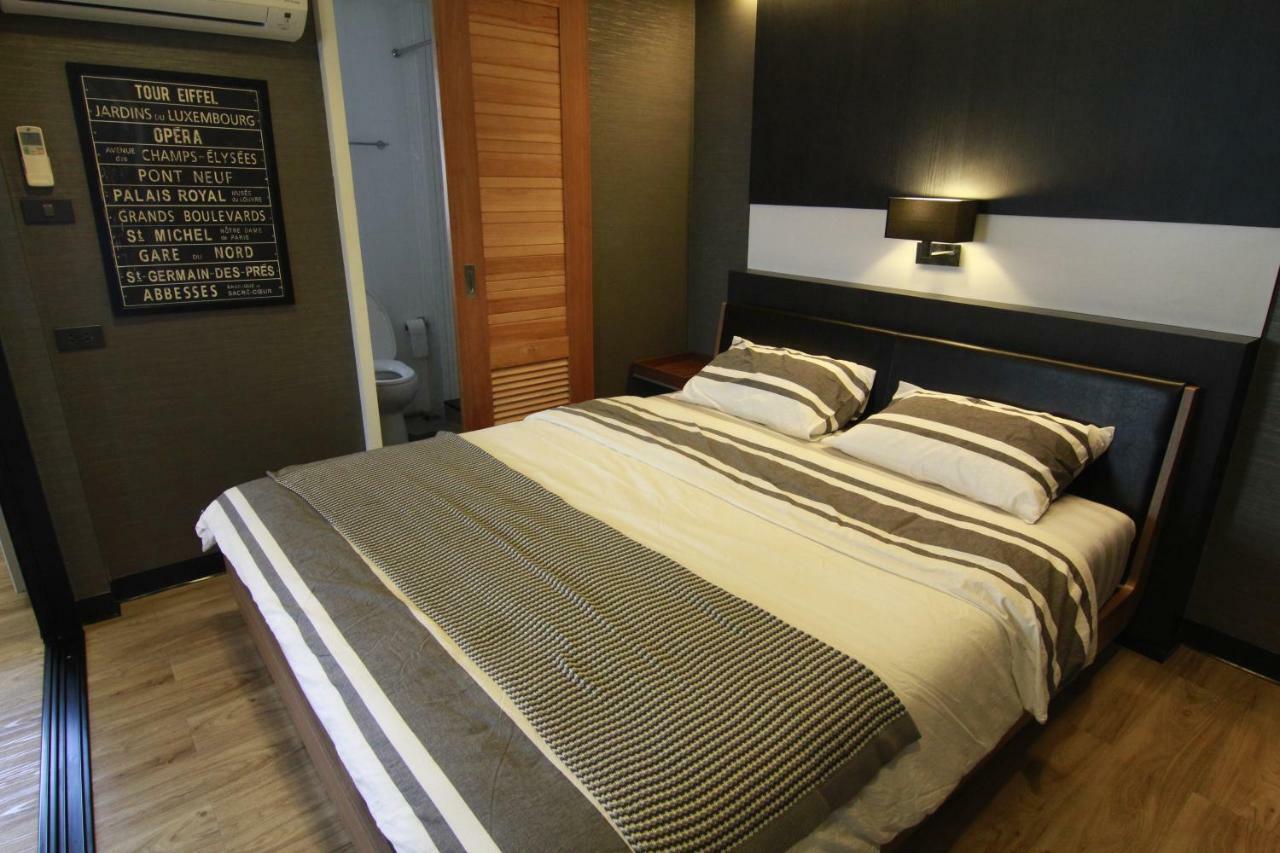 S Bloc Saladaeng Bed & Breakfast Bangkok Luaran gambar