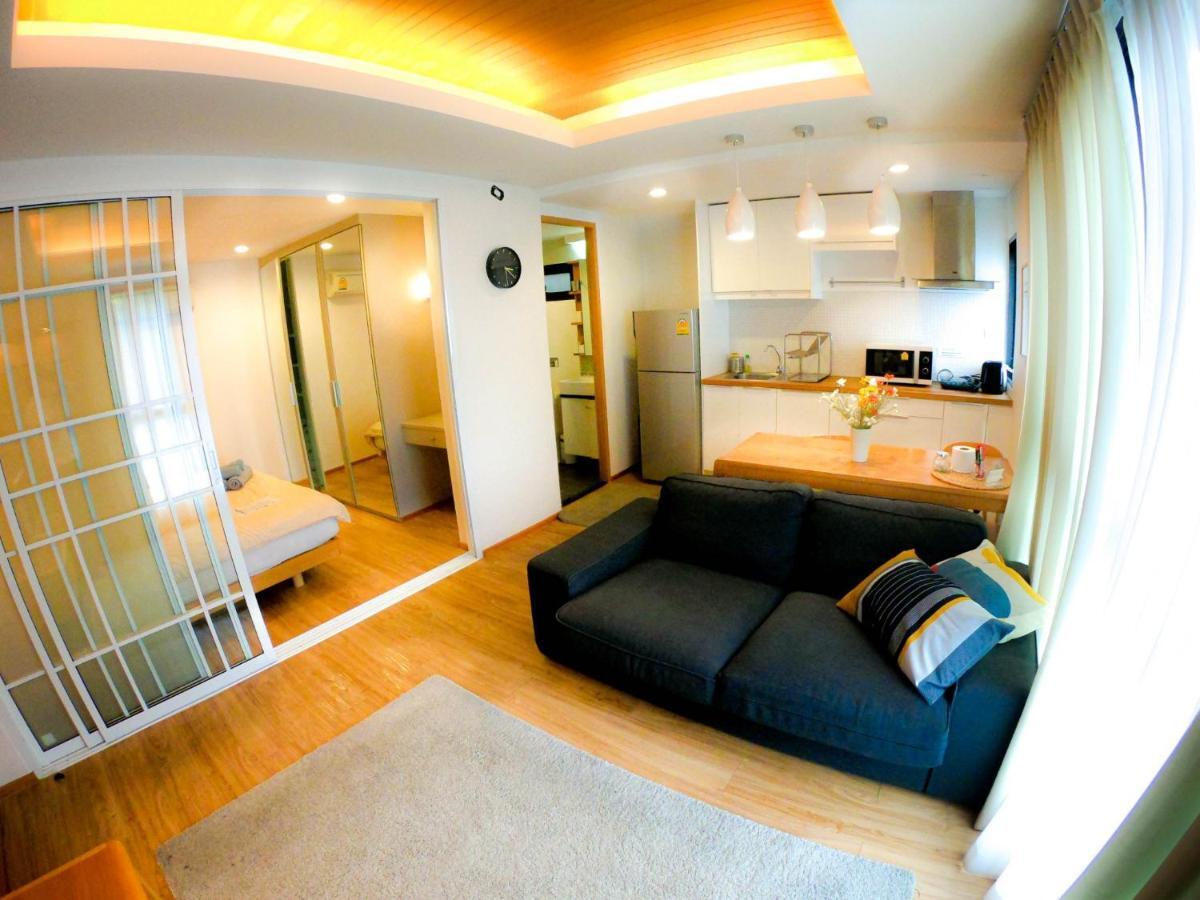 S Bloc Saladaeng Bed & Breakfast Bangkok Luaran gambar